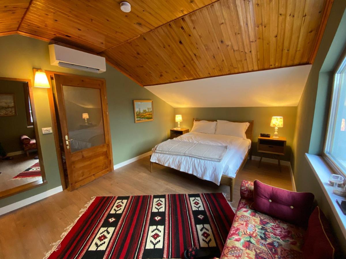 Guesthouse Tershana Peshkopi Exteriör bild