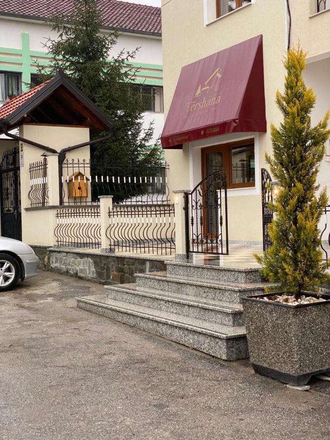 Guesthouse Tershana Peshkopi Exteriör bild